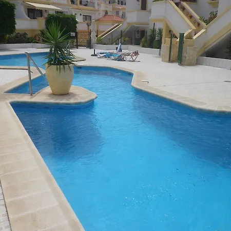 شقة In Buganuillas أذيخي